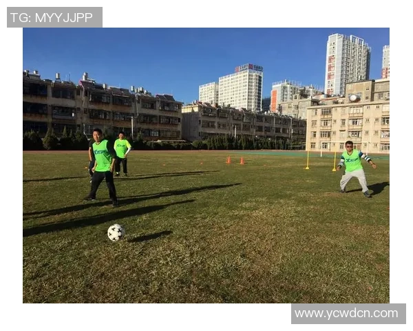 德国足球明星茉莉的传奇之路与她的足球梦想与成就